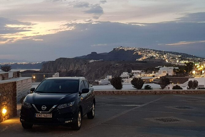 24h Luxury Santorini Transfer or Arrival or Departure one way - What this is not