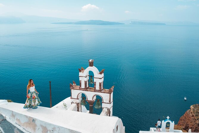 5-hour Private Guided Tour of Santorini - Perivolos Beach: one hour for lunch and a swim