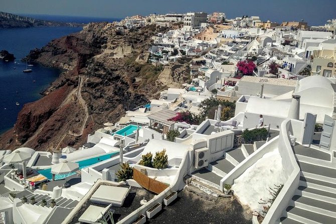 6-Hour Private Best of Santorini Experience - Akrotiri, the Bronze Age city under shelter
