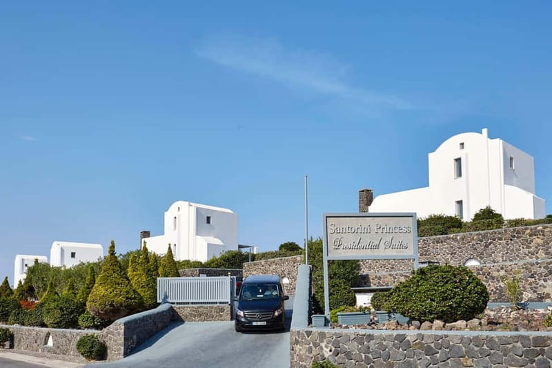 Akrotiri: Aromatherapy Couples Massage - Timing the appointment around Akrotiri