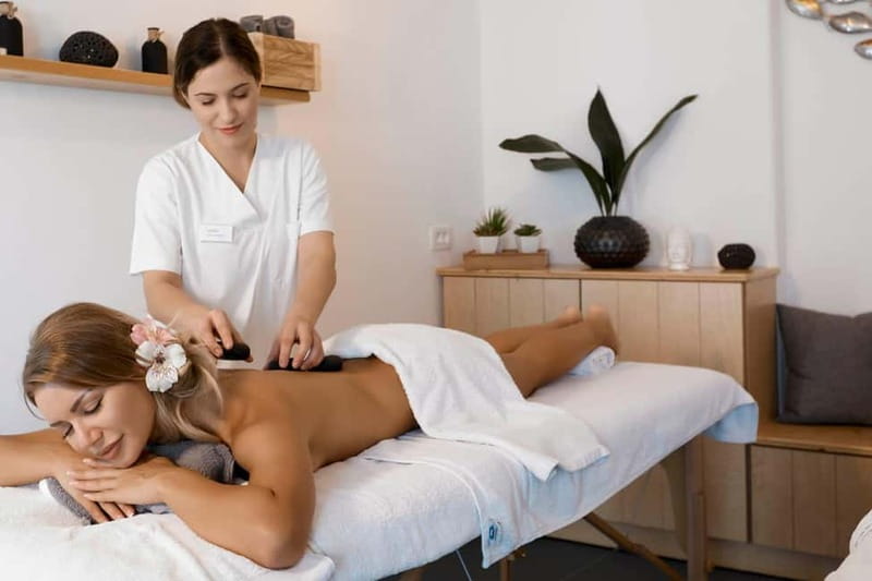 Akrotiri: Aromatherapy Couples Massage - Therapist requests and the extra charge
