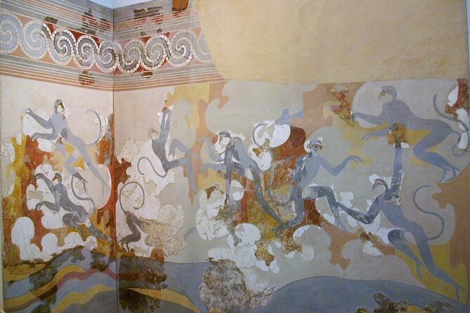 Akrotiri Private Guided Tour with an Archaeologist - Who will enjoy this tour most