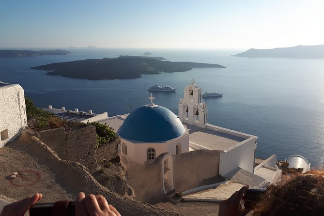 Amazing sightseeing in Santorini - Red Beach and Santorini’s volcanic colors