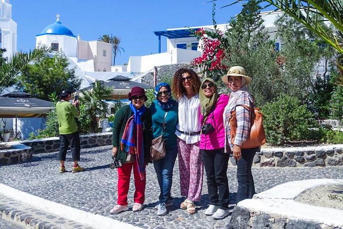 Aroma of Santorini:Private Half Day Sightseeing with wine tasting - Oia’s cave houses, blue domes, and narrow lanes