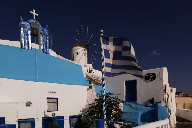 Authentic Santorini: A Self-Guided Audio Tour of Oia - Oia Castle and the famous sunset viewpoint