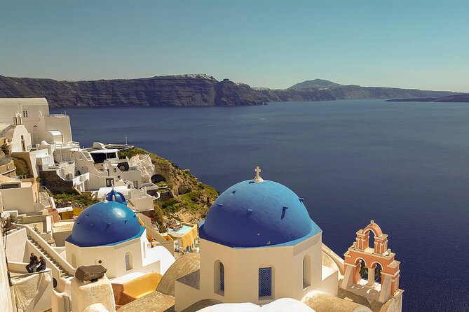Beat The Crowds Oia Private Morning Tour - Why Oia is worth seeing before breakfast