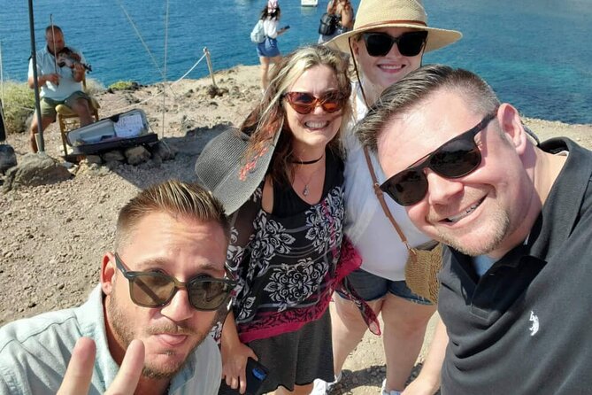Best Of Santorini Private Tailor Made Tour - Megalochori and Pyrgos for quieter village life
