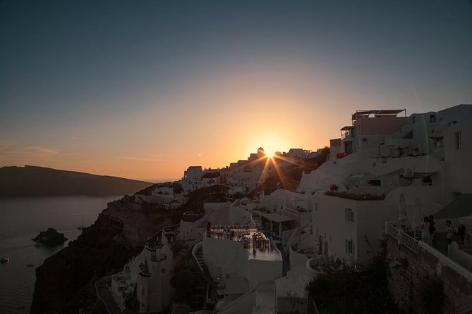 Blue Dome and Oia Sunset Small Group Transfer - Pickup details and the return ride