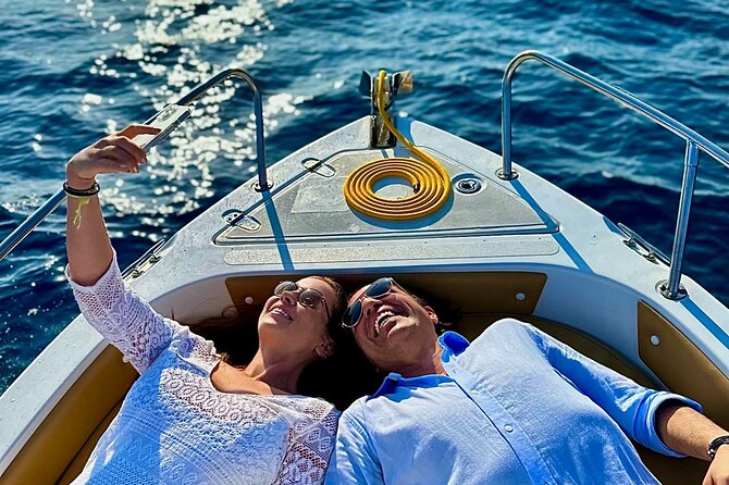 Boat Rental in Santorini - What the four-hour limit really means