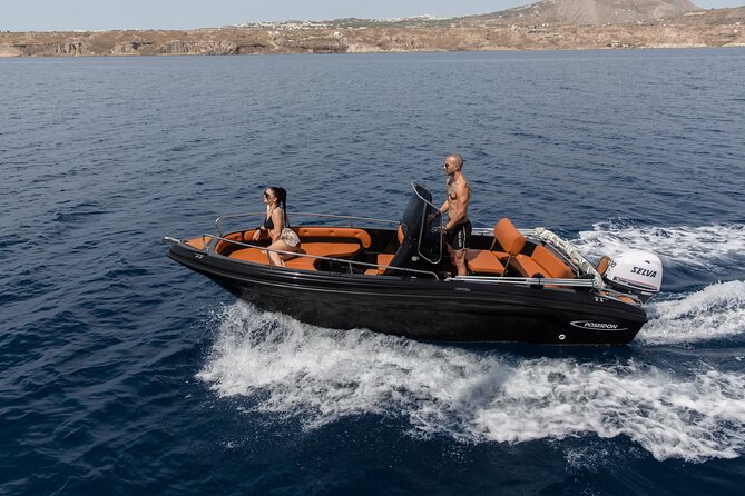 Boat Rental in Santorini License Free - Who will enjoy this private rental most