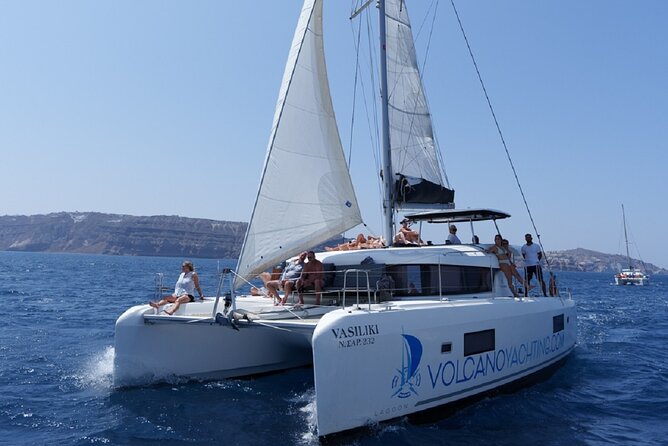 Caldera Cruise with Swim Stops, BBQ on board and drinks! - BBQ lunch, soda, and drinks onboard