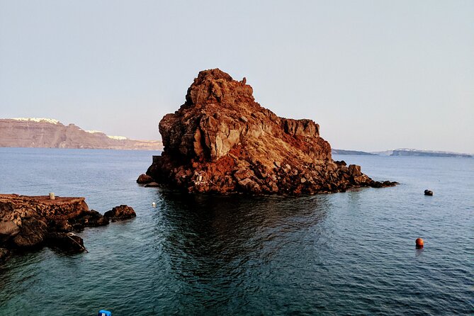 Caldera Private Cruise & Volcano Hike - Timing, weather, and what to bring