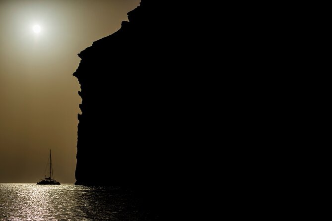 Comfort Max Catamaran Caldera Cruise with BBQ and Drinks - Souvlaki, mezedes, and the open bar
