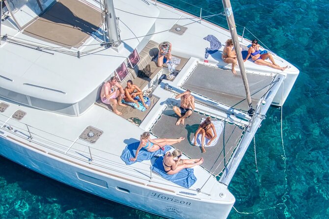 Deluxe Santorini Sailing with BBQ and Drinks Shared Tour - Red Beach and White Beach depend on the weather