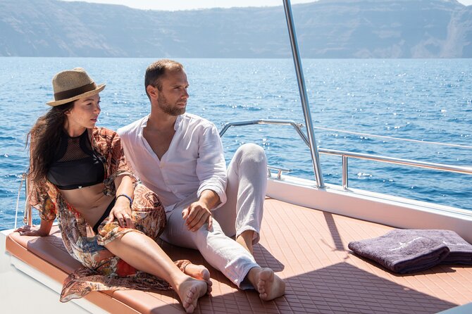 Diamond 36 Private Motor Yacht Caldera Cruise - Food, drinks, and crew service add real value