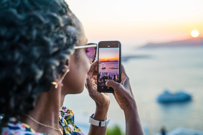 Discover Santorini in a Day- Private Tour 6 hours - What the private format really gives you