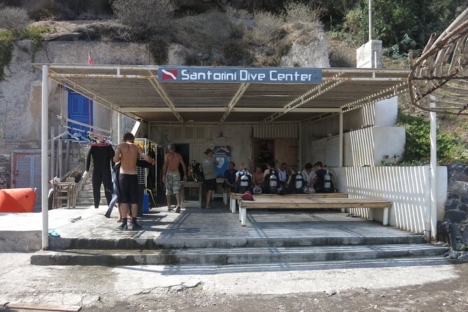 Discover Scuba Diving in the Caldera of the Volcano in Santorini - Who will enjoy this most