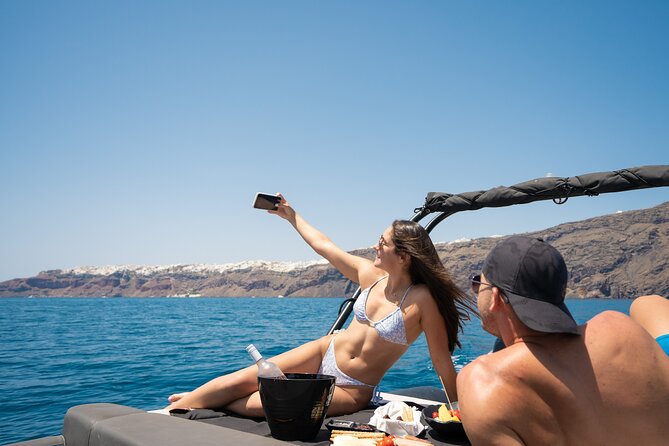 Exclusive cruise experience in Santorini - What is included, and what you should bring