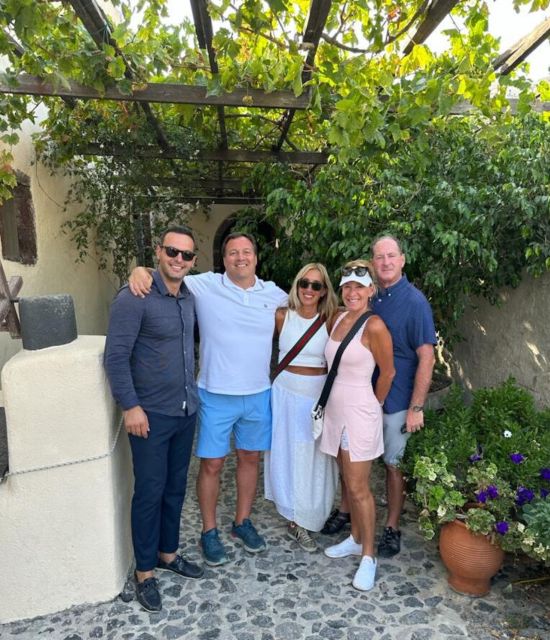 Exploring Santorini: 4 Hours Best of Santorini - Key points at a glance