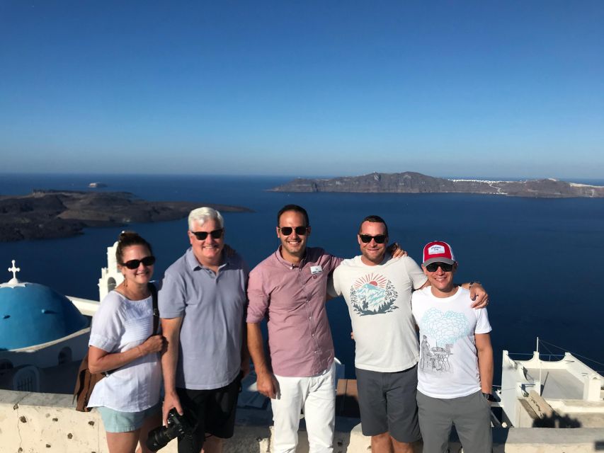 Exploring Santorini: 4 Hours Best of Santorini - Red Beach and its volcanic colors