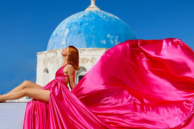 Flying Dress Photoshoot Experience in Santorini with pick up - Why the private changing room matters in Santorini