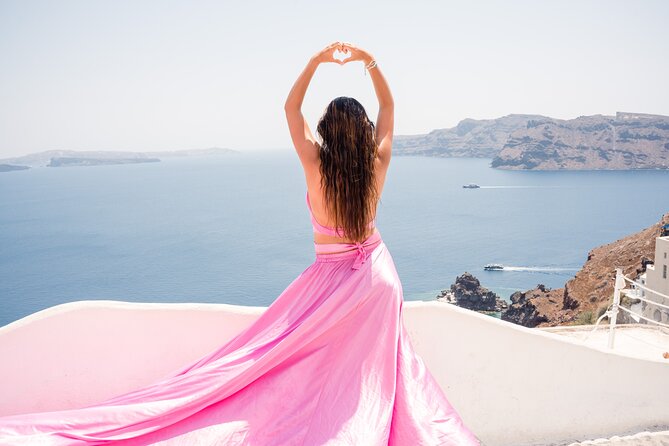 Flying Dress Santorini Photoshoot - Starting in Oia, where the crowds are thickest
