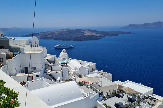 Full-Day Private Tour of Santorini Caldera & The Most Famous Sightseeing - Akrotiri Lighthouse trades crowds for open sea