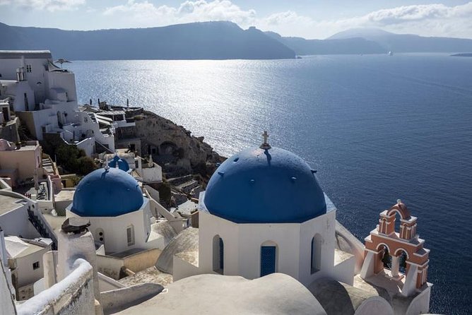 Full Day Santorini Caldera Cruise - Getting to Athinios Port without losing the morning
