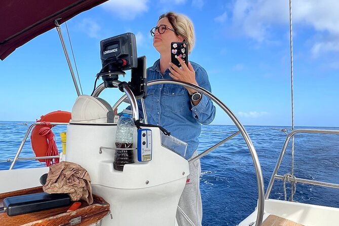 Half day Private Sailing cruise in Santorini island up to 6 pax - Cape Akrotiri and the great caldera view