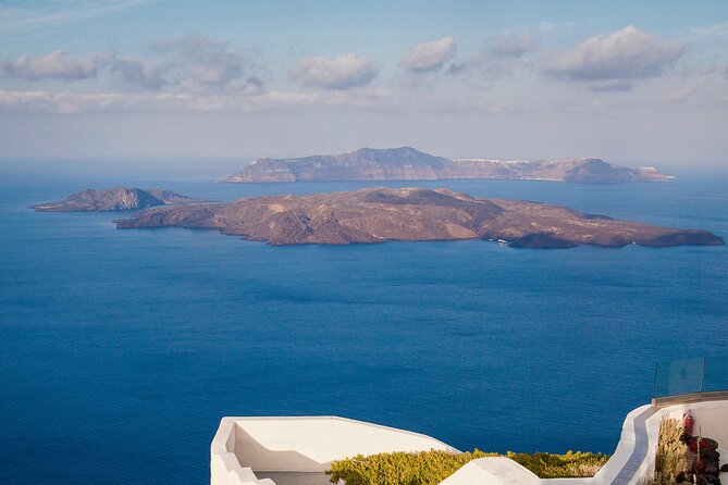 Half Day Santorini Highlights Private Tour - The guide makes the biggest difference