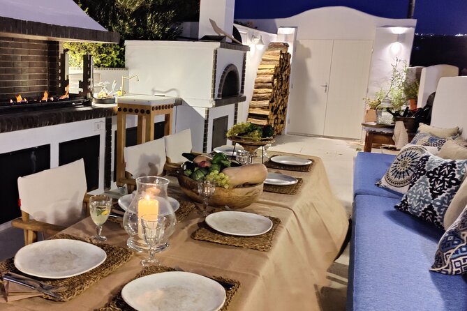Half-Day Traditional Micro Restaurant in Santorini - An evening built around the Greek idea of PAREA