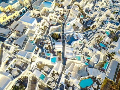 Guided Santorini Day Trip with Ferry Cruise