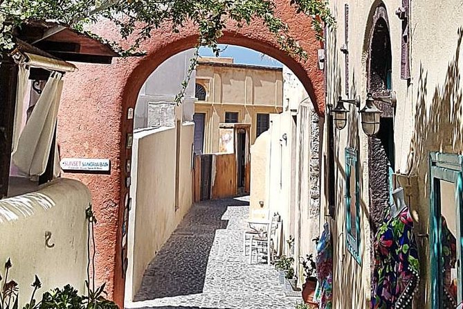 Highlights of Santorini - What the guide adds to the day