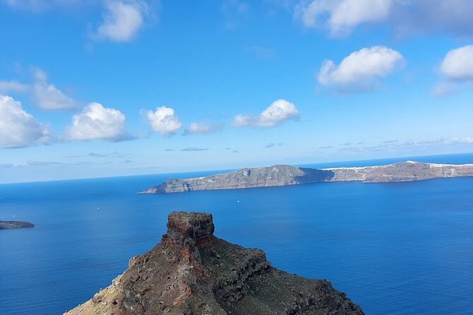 Hiking activity through the volcanic land of wonder - Imerovigli, Santorini’s high lookout village