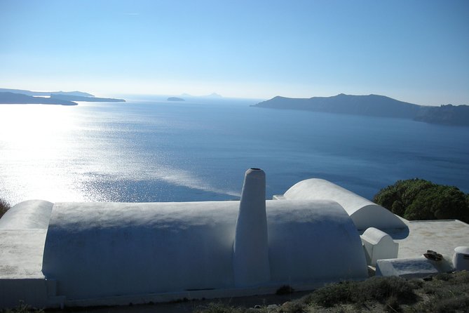 Hiking activity through the volcanic land of wonder - Starting in Fira beside the cable car