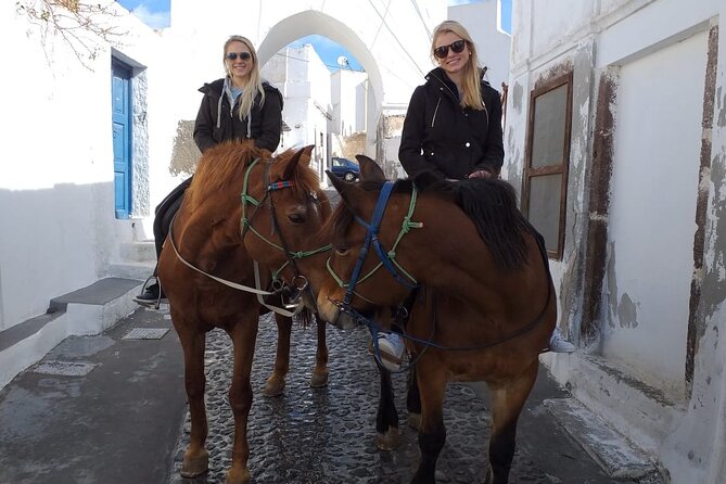 Horse Riding: Explore Secret Thera - A quiet start in Megalochori