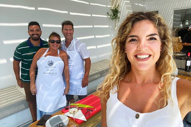 Kitchen Stories - Learning Greek cooking with a local chef
