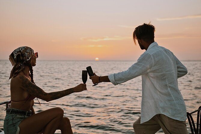 Luxury Santorini Sunset Cruise: Dinner, BBQ, Open Bar, Transfers - The Return Sail and Santorini Sunset