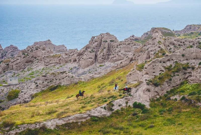 Megalochori: Horseback Riding Tour for Experienced Riders - Booking details that affect your choice