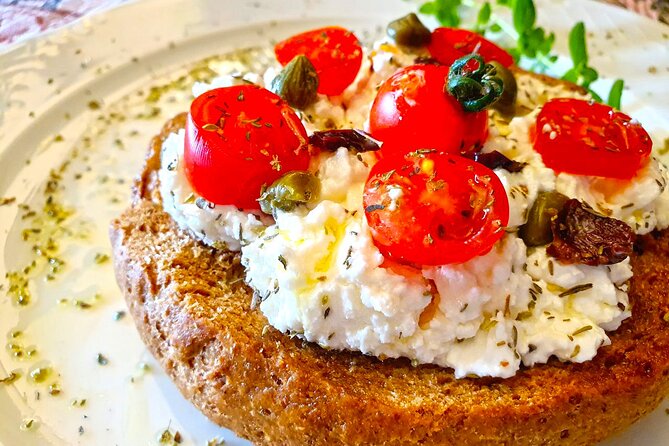 Miss Anna Santorini Cooking Class - What the class is really like at the stove