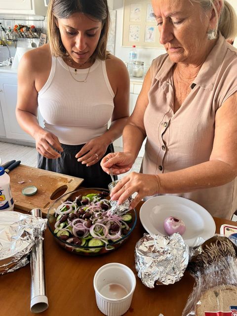 Oia: Greek Cooking Class and Lunch with a Local Grandmother - Key points to know before booking