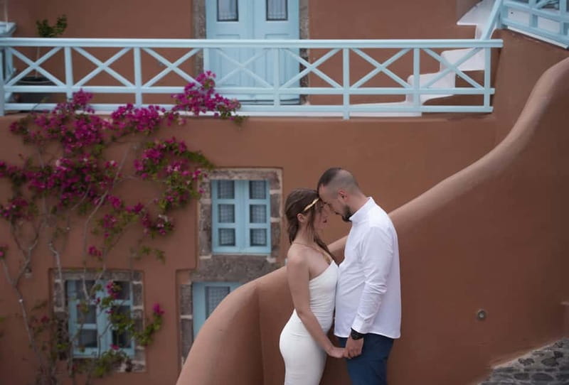 Oía: Santorini Professional Photoshoot with Edited Photos - What the 25 edited photos mean