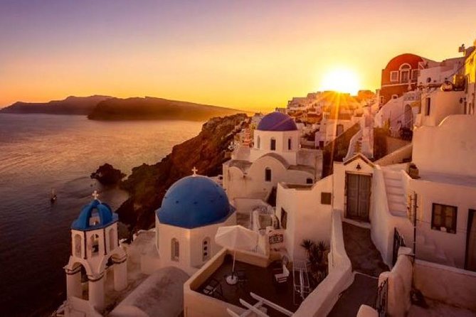Oia Sunset Roundtrip Transfers - Finding a sunset spot without losing your evening