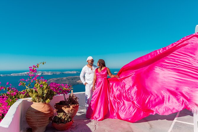 Photoshoot in Flying Dresses in Santorini - What this Santorini photoshoot is really like