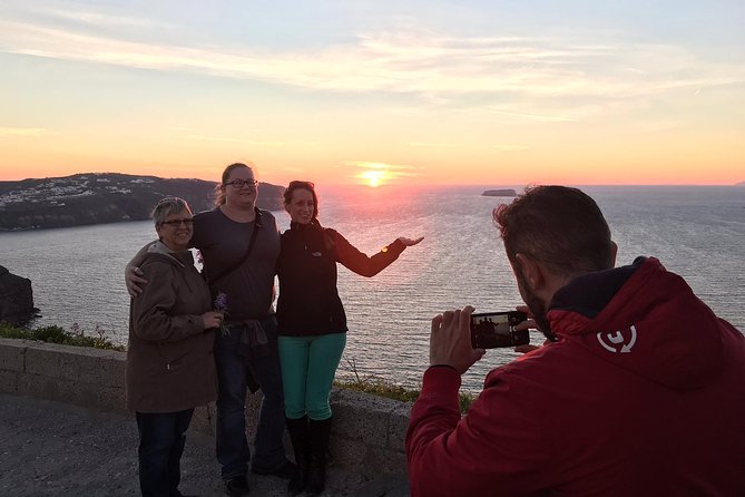 Private 5 Hours Highlights Tour by Native Guide with Wine Tasting - Estate Argyros and four Santorini wines