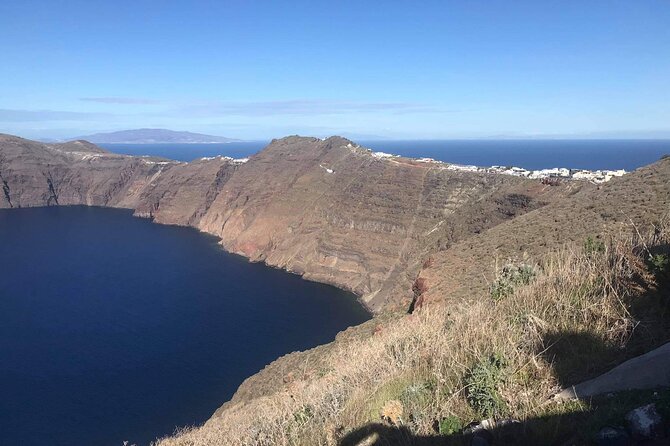 Private 6 hour guided tour in Santorini !!! - Pickup from the port, hotel, airport, or cable car