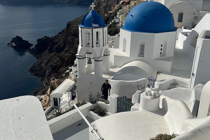 Private 6 hour guided tour in Santorini !!! - Walking around the Venetian castle remains