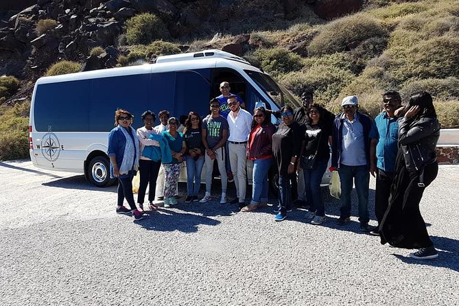 Private 8h tour on Santorini - What the private format is really worth