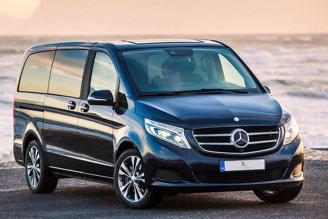 Private Arrival Transfer From Santorini Airport To All Destinations - A private ride, with one important qualification