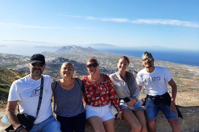 Private Classic Santorini Panorama: Visit the most popular destinations! - Transport, pickup, and the cruise ship question
